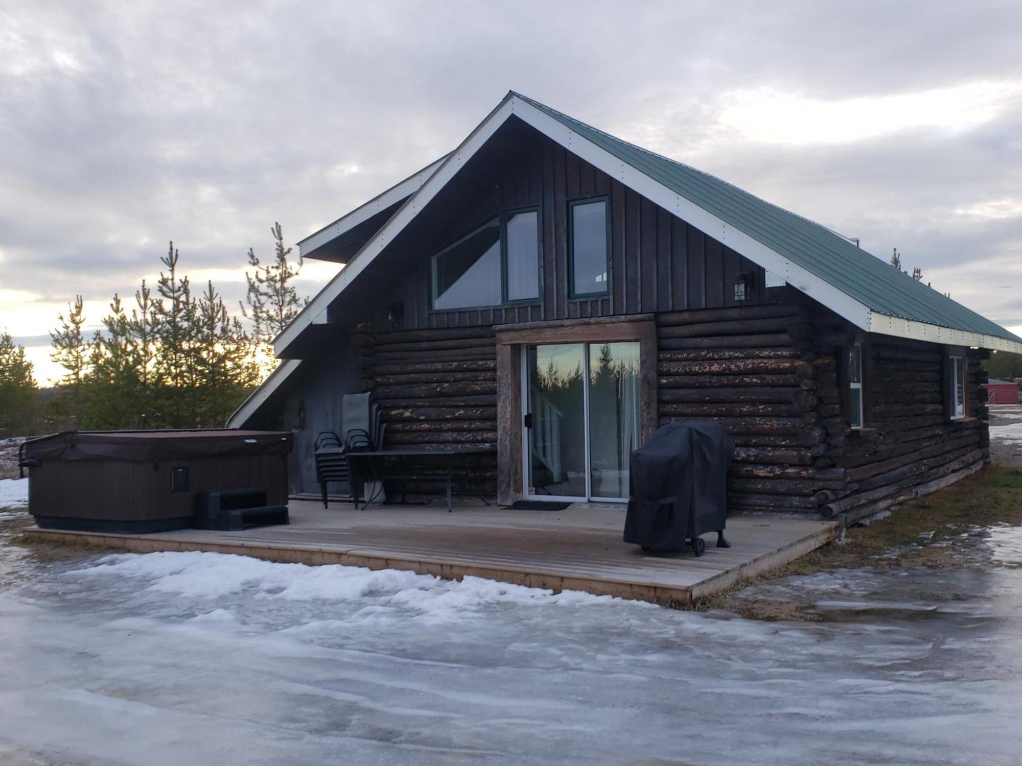 Woodhouse Cottages And Ranch Prince George Exteriör bild