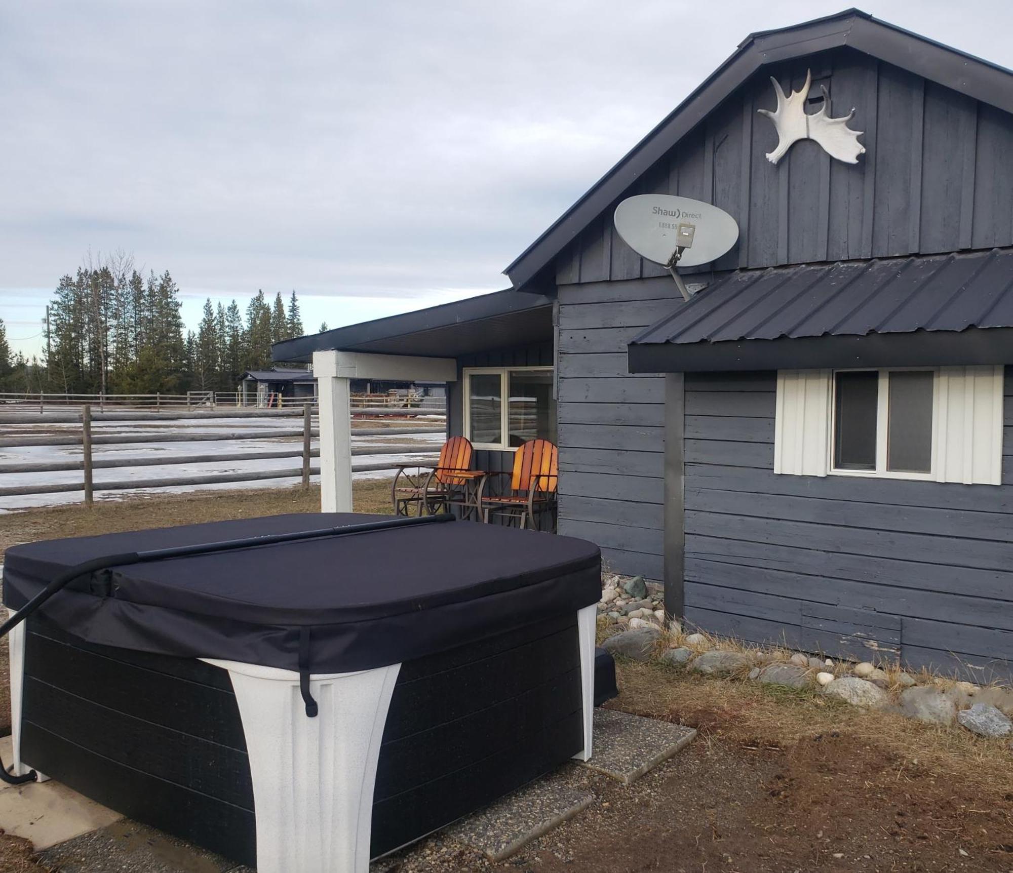 Woodhouse Cottages And Ranch Prince George Exteriör bild