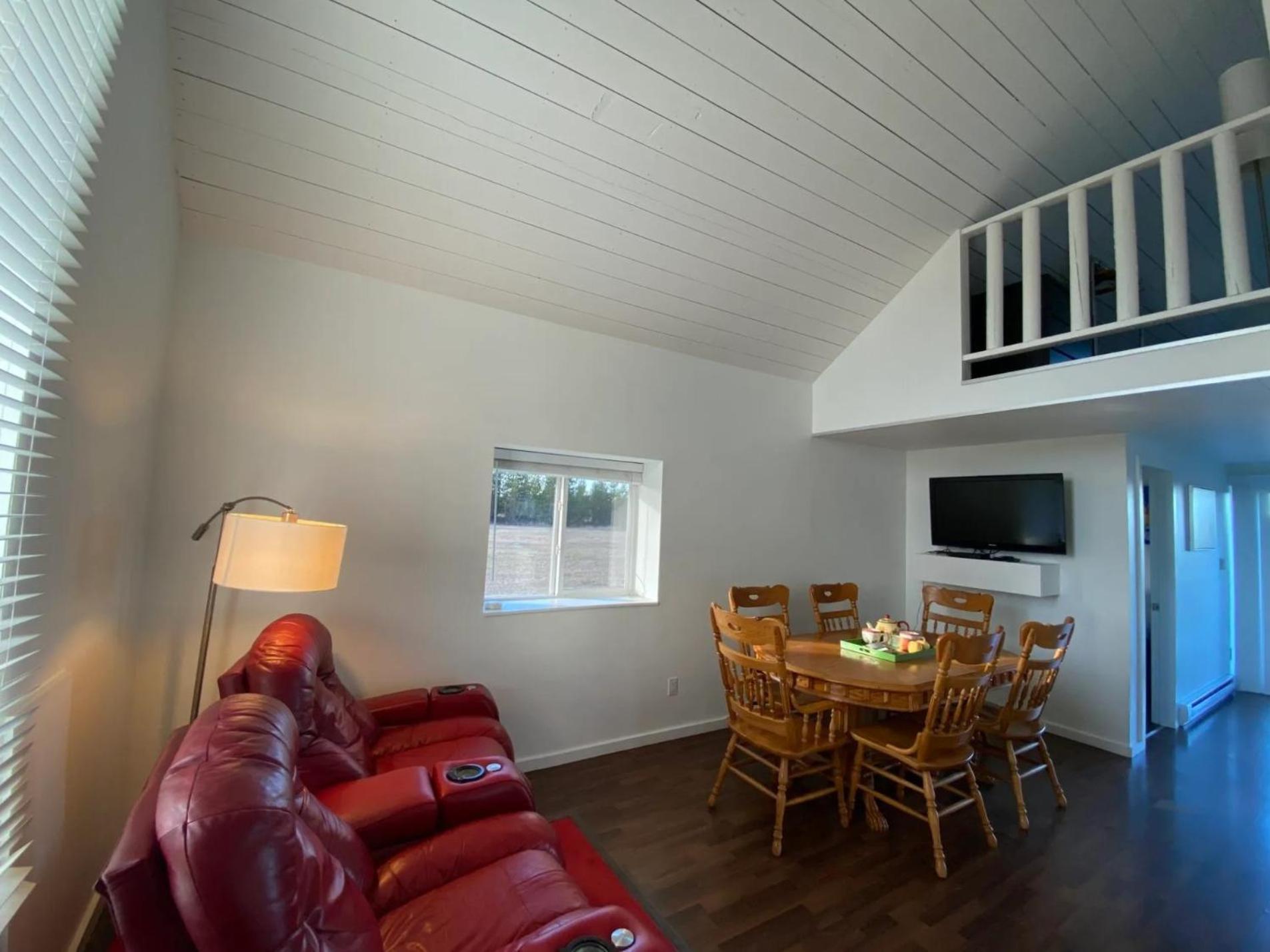 Woodhouse Cottages And Ranch Prince George Exteriör bild